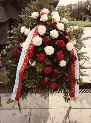 Słowo na niedzielę 19 września z Częstochowy. To tu Błogosławiony Kardynał Stefan Wyszyński składał Śluby Jasnogórskie. A Prezydent, Premier i Marszałek Sejmu po Beatyfikacji - wieńce pod jego pomnikiem