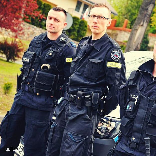 Pomoc dotarła na czas. Policjanci z warszawskiej Woli, Gorzowa Wielkopolskiego i Poznania zapobiegli tragedii